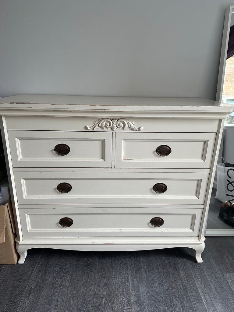 image for Vintage Chest of Drawers