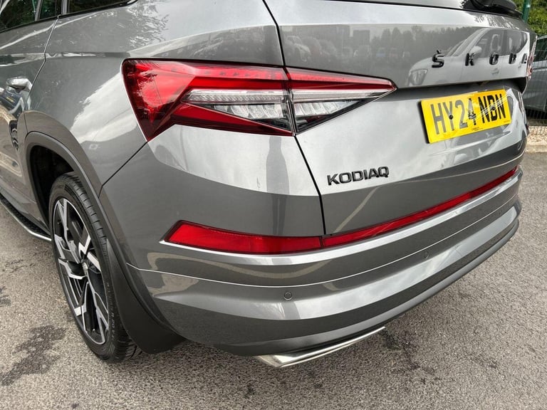 2024 Skoda Kodiaq 2.0 TSI vRS SUV 5dr Petrol DSG 4WD Euro 6 (s/s) (7 Seat) (245 ps) SUV PETROL Au...
