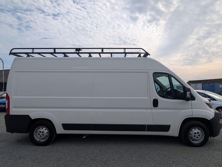2017 Peugeot Boxer 2.0 BlueHDi H2 Professional Van 130ps PANEL VAN DIESEL Manual
