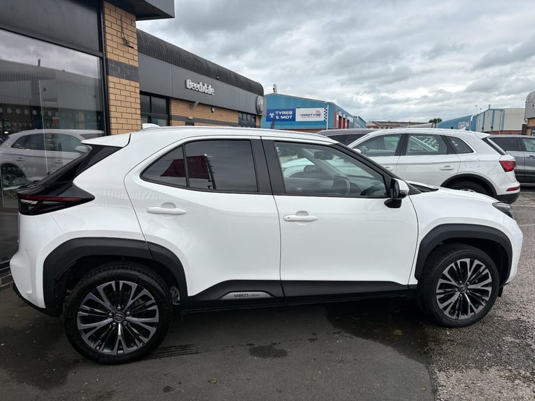 2022 Toyota Yaris Cross 1.5 VVT-h Excel SUV 5dr Petrol Hybrid E-CVT Euro 6 (s/s) (116 ps) Petrol/...