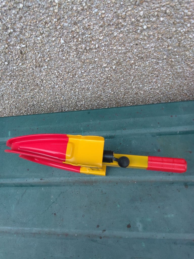 Wheel clamp