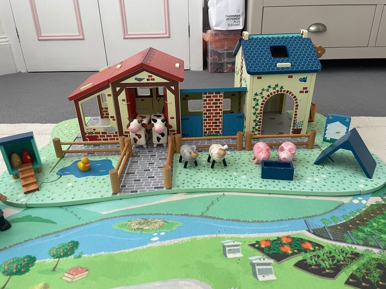 Wooden Toy Farm (from the Great Little Trading Company)
