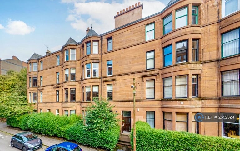 2 bedroom flat in Melrose Gardens, Glasgow, G20 (2 bed) (#2662524)