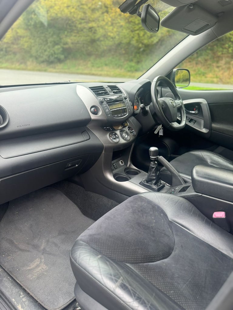 Toyota, RAV 4, Estate, 2011, Manual, 2231 (cc), 5 doors