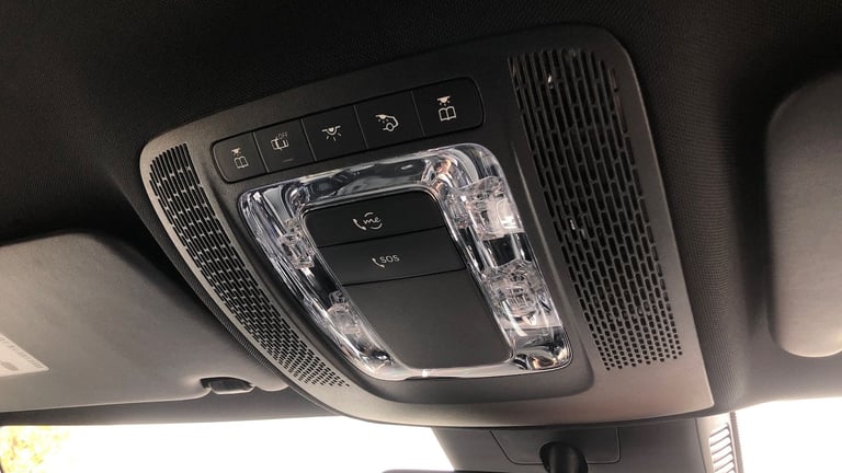 2019 Mercedes-Benz A-Class A 200 SPORT AUTO Saloon Petrol Automatic