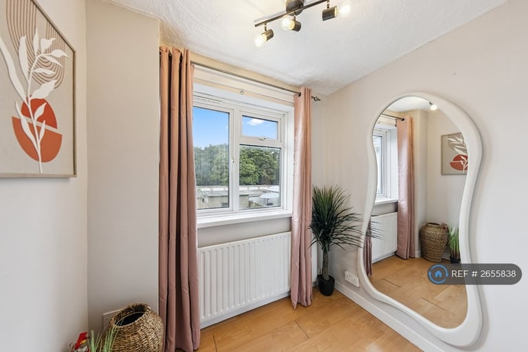 3 bedroom house in Brempsons, Basildon, SS14 (3 bed) (#2655838)