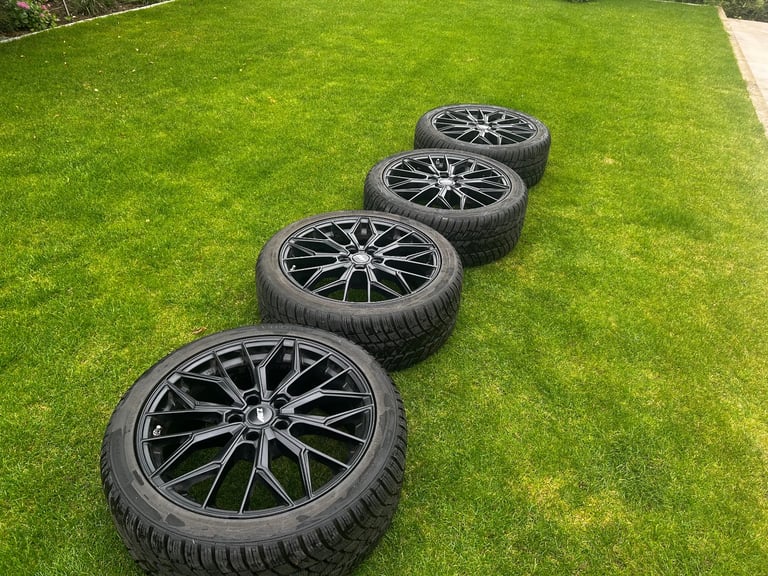 AEZ Alloy wheels and winter tyres