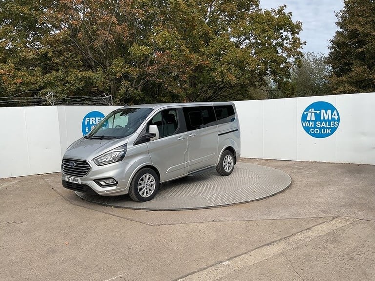 2021 Ford Tourneo Custom 320 EcoBlue Titanium 8 Seat Minibus Diesel Manual