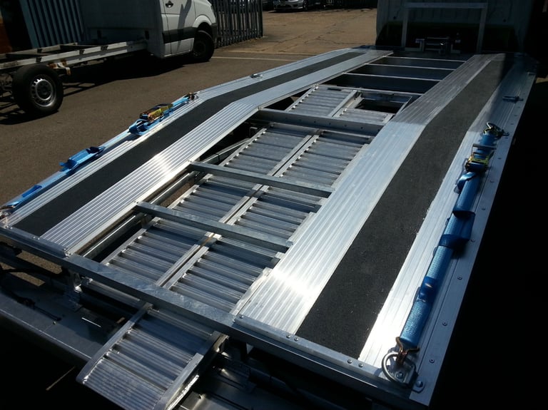 Toyota Dyna Recovery 3.5T Truck Aluminium Body 