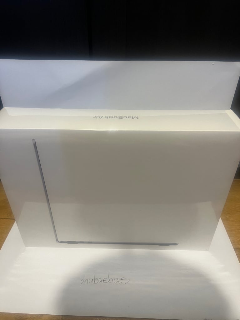 Apple MacBook Air M2 13inch