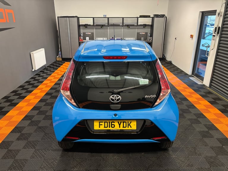 2016 Toyota AYGO 1.0 VVT-i X-Cite 2 5dr HATCHBACK Petrol Manual
