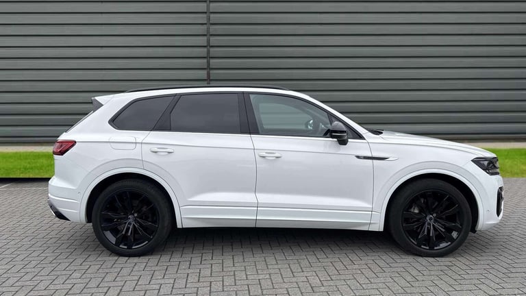 2023 Volkswagen Touareg 3.0 V6 TDI 4Motion 286 Black Edition 5dr Tip Auto SUV Diesel Automatic