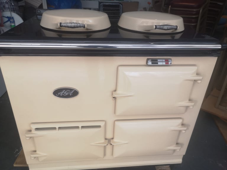 AGA Rayburn Gas Cooker in Cream 2 Top Hot Plates 2 Ovens Dismantled ...