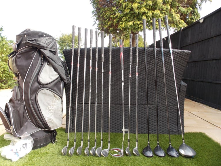 Mens Right Handed Slazenger Firesteel Golf Club Set + Bag, Balls and Tees