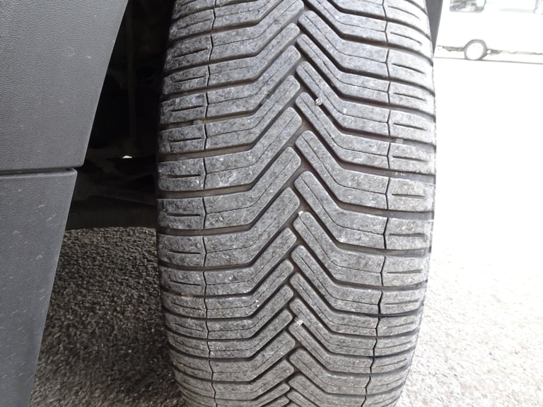 D5 [205] SE Lux Geartronic Nav *CAMBELT+13 SERVICES+SAME OWNER 15 YEARS*
