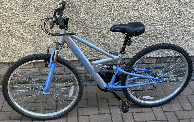 Bike/Bicycle.LADIES APOLLO “ FS26 * SMALL FRAME MOUNTAIN BIKE 