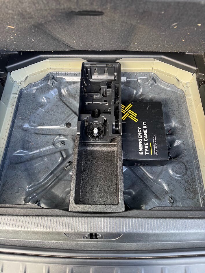 2019 Vauxhall Grandland X 1.2 Turbo SE 5dr HATCHBACK Petrol Manual