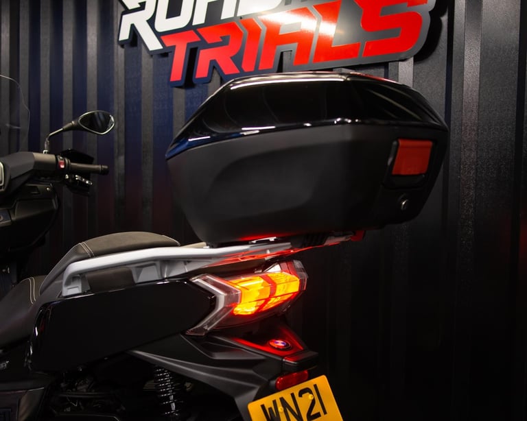 2021 BMW C400 GT Scooter - Great Condition - Perfect for Commuting or Touring