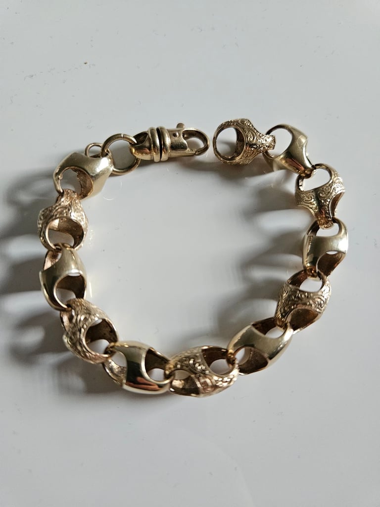 9ct gold bracelet