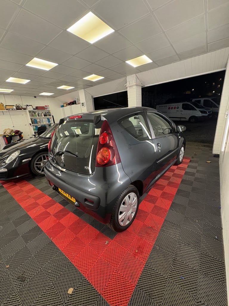 Peugeot, 107, Hatchback, 2014, Manual, 998 (cc), 3 doors