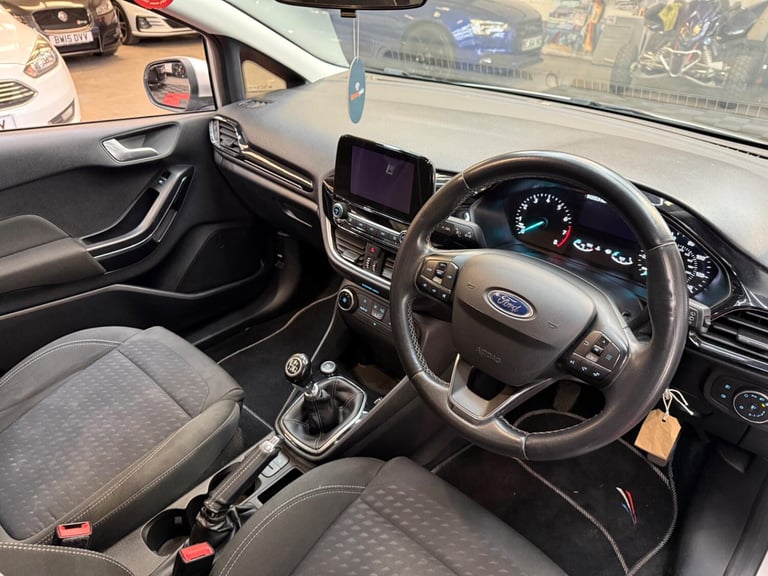 FORD FIESTA 1.0 T EcoBoost Zetec 2018