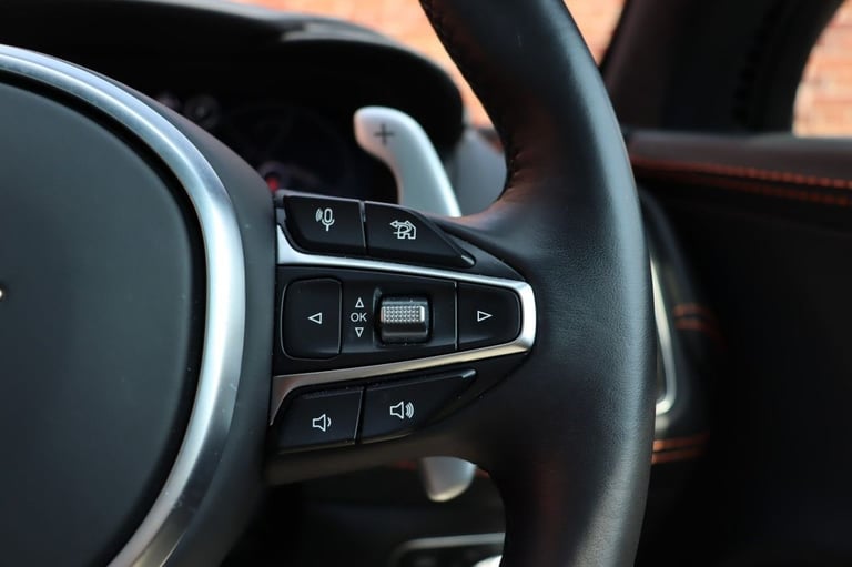 2023 23 ASTON MARTIN DBX 4.0 V8 SUV 5DR PETROL AUTO 4WD EURO 6 (S/S) (550 PS)