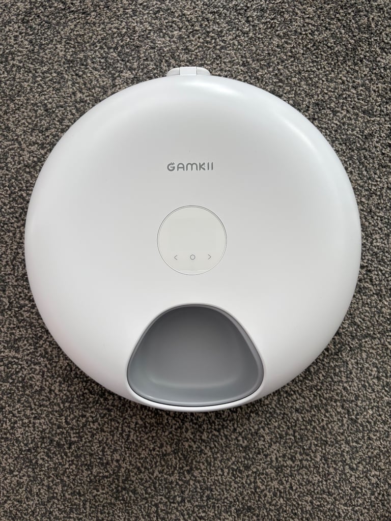 Pet feeder automatic - feeding 6 meals 