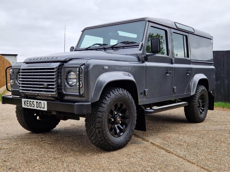 2016 Land Rover Defender XS Utility Wagon TDCi [2.2] PANEL VAN DIESEL Manual