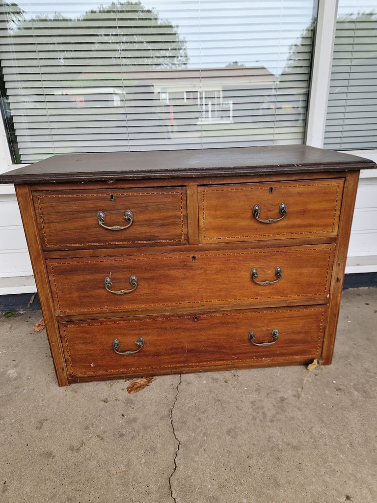 image for Oak Chest of Drawers 