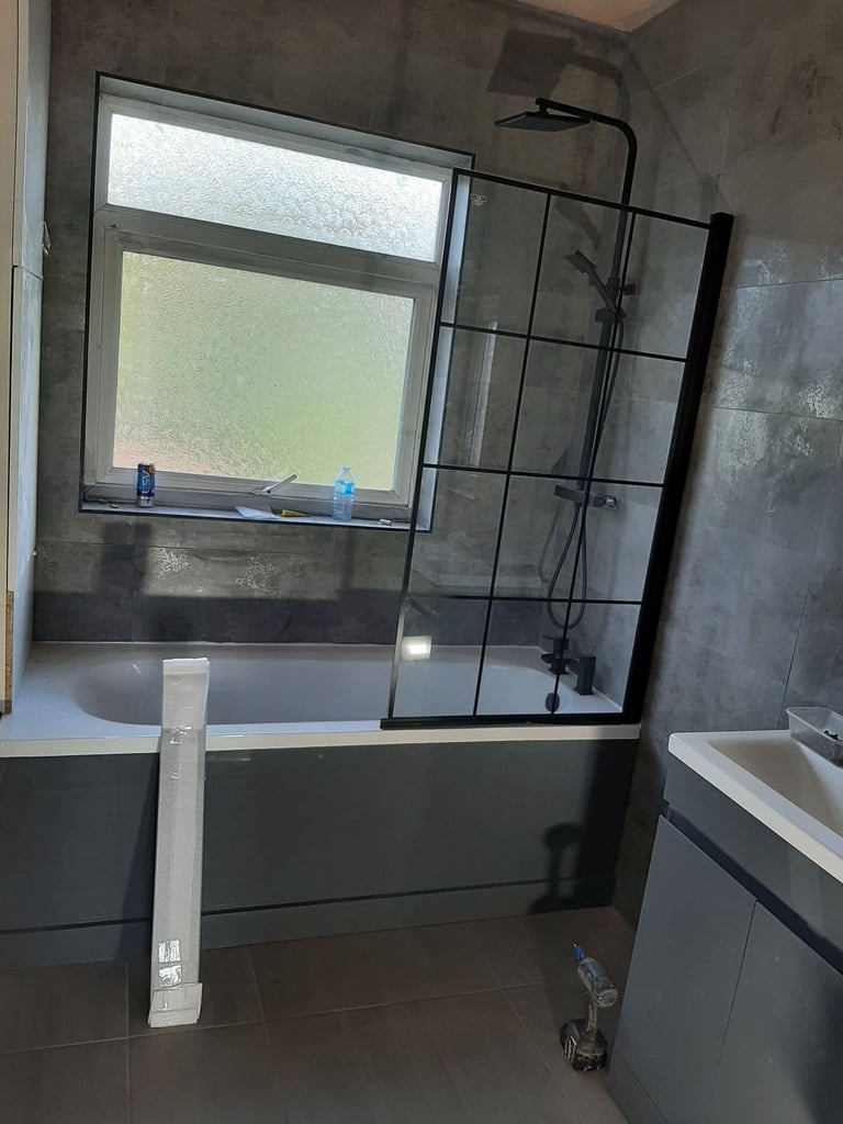 image for Builder / handyman bathroom/kitchen fitter