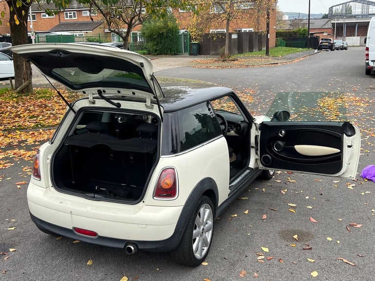 2007 MINI Hatch 1.6 Cooper 3dr HATCHBACK Petrol Manual