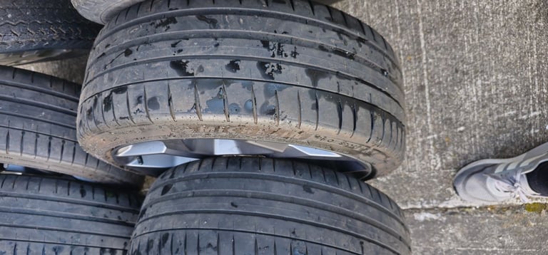 Ford Alloys and Wheels 