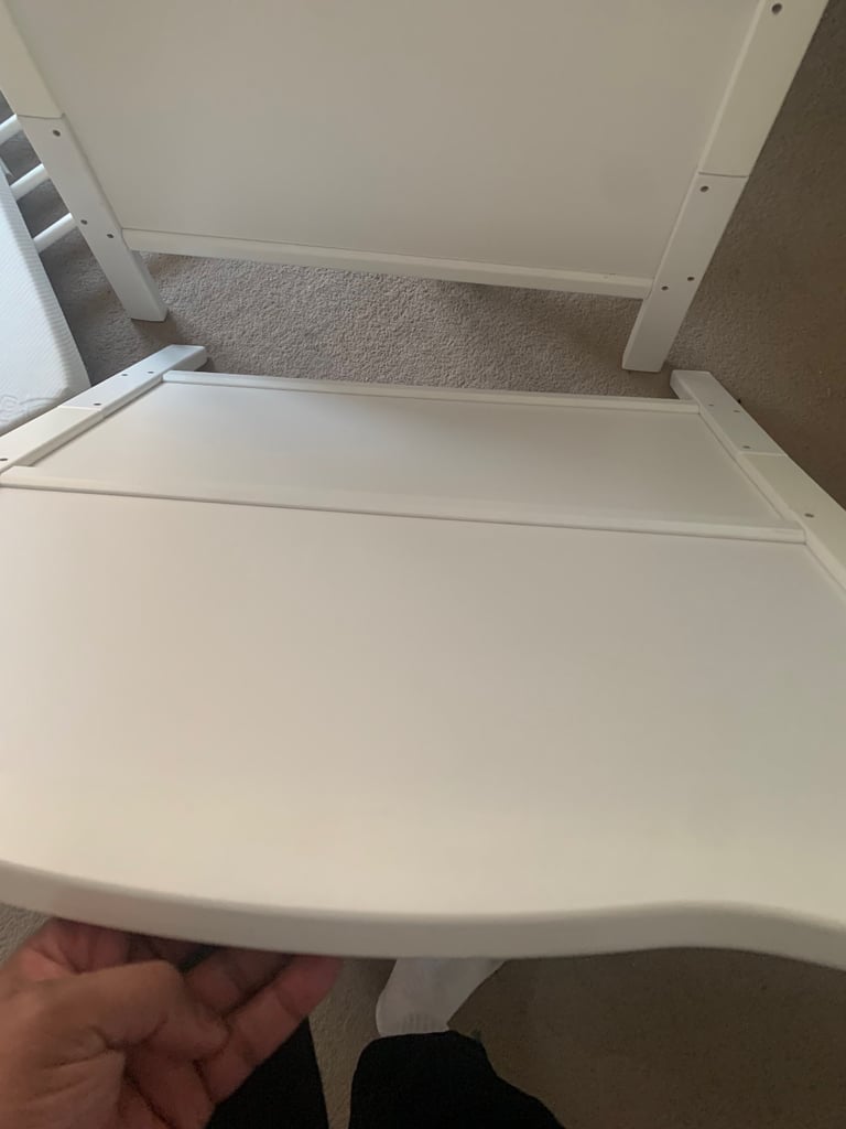 New baby cot