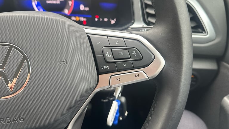 2022 Volkswagen T-Roc 1.0 TSI Life 5dr HATCHBACK PETROL Manual