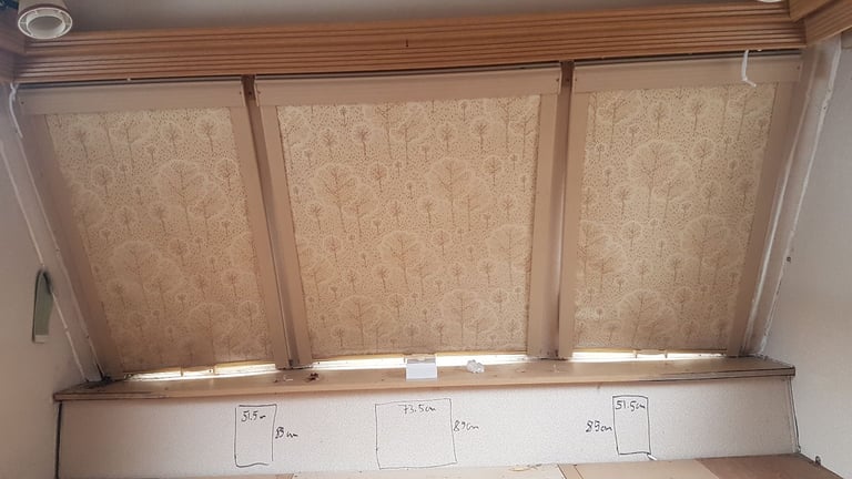 Various sizes window blinds with flynets for camper, caravan, motorhome, boat ect....