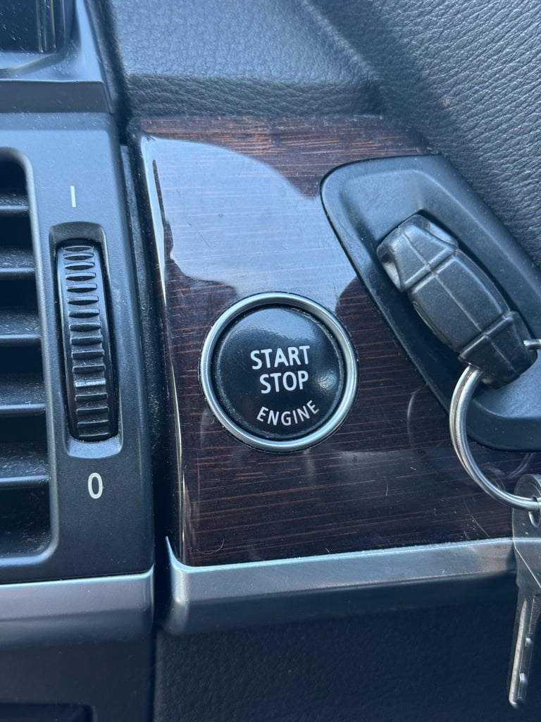 BMW, X6, Coupe, 2012, Semi-Auto, 2993 (cc), 4 doors