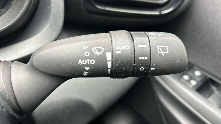 2022 Toyota Yaris 1.5 VVT-h Design Hatchback 5dr Petrol Hybrid E-CVT Euro 6 (s/s) (116 ps) HATCHB...