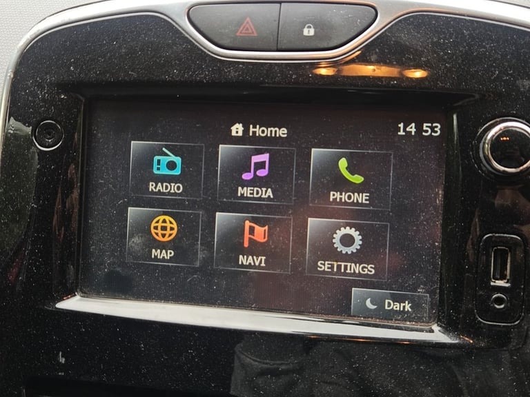 2015 Renault Clio 1.5 dCi 90 Dynamique S MediaNav Energy 5dr HATCHBACK DIESEL Manual