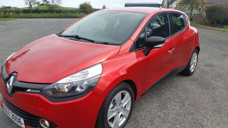 *!*BARGAIN*!* 2016 Renault Clio 1.2 PLAY **MOT 27 AUGUST 2026** NEW TIMING BELT KIT