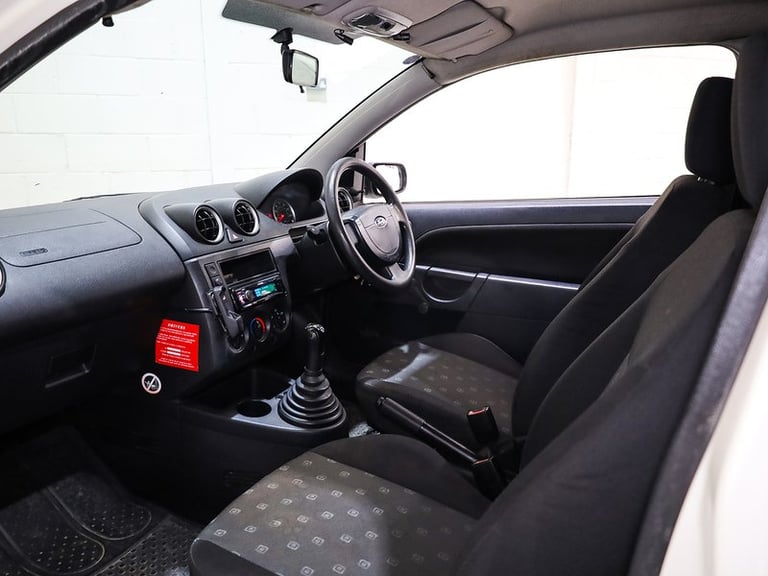 2004 Ford Fiesta Van TDCI Car Derived Van Diesel Manual