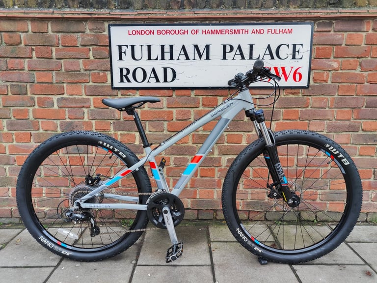 SERVICED (6107) 27.5" SARACEN TUFFTRAX 24-speed Aluminium Mountain BIKE Disc Brakes BICYCLE Size S/M