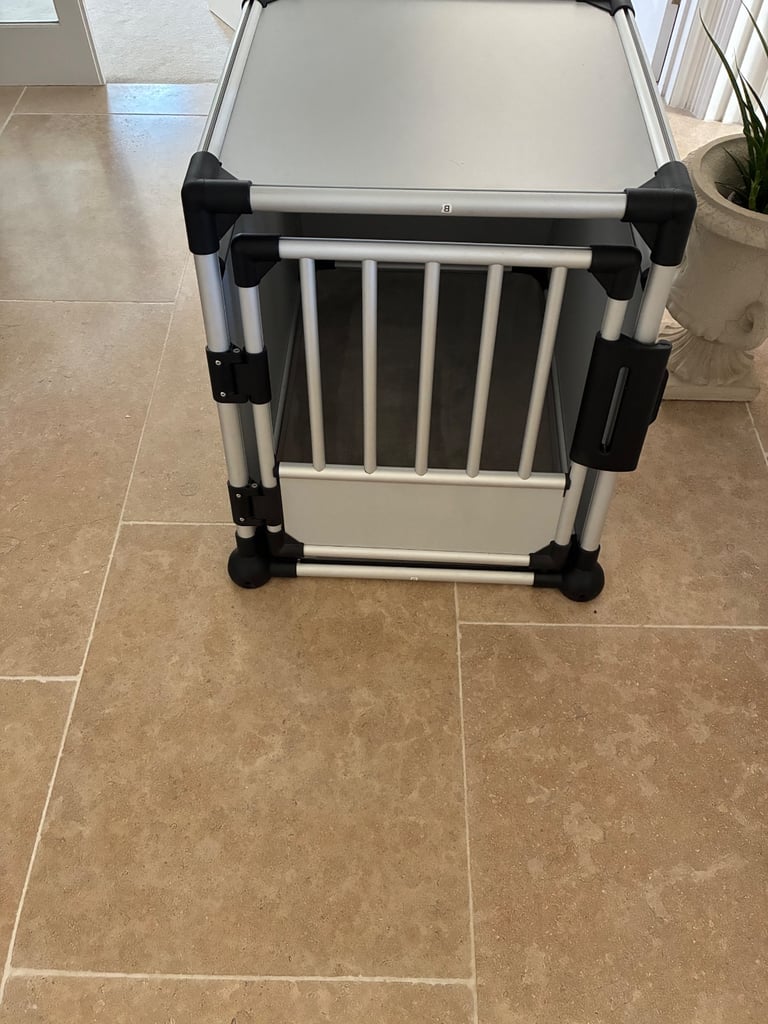 image for Trixie dog cage 