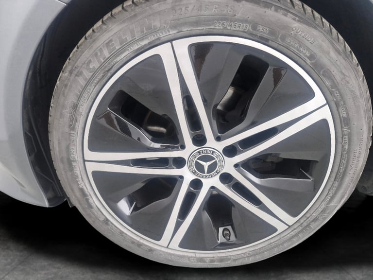 2020 Mercedes-Benz C Class 2.0 C220d Sport (Premium Plus) Estate 5dr Diesel G-Tronic+ Euro 6 (s/s...