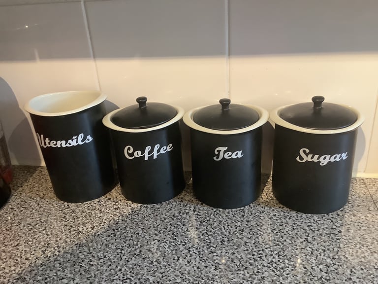 House of fraser kitchen set x 4. £30 ono