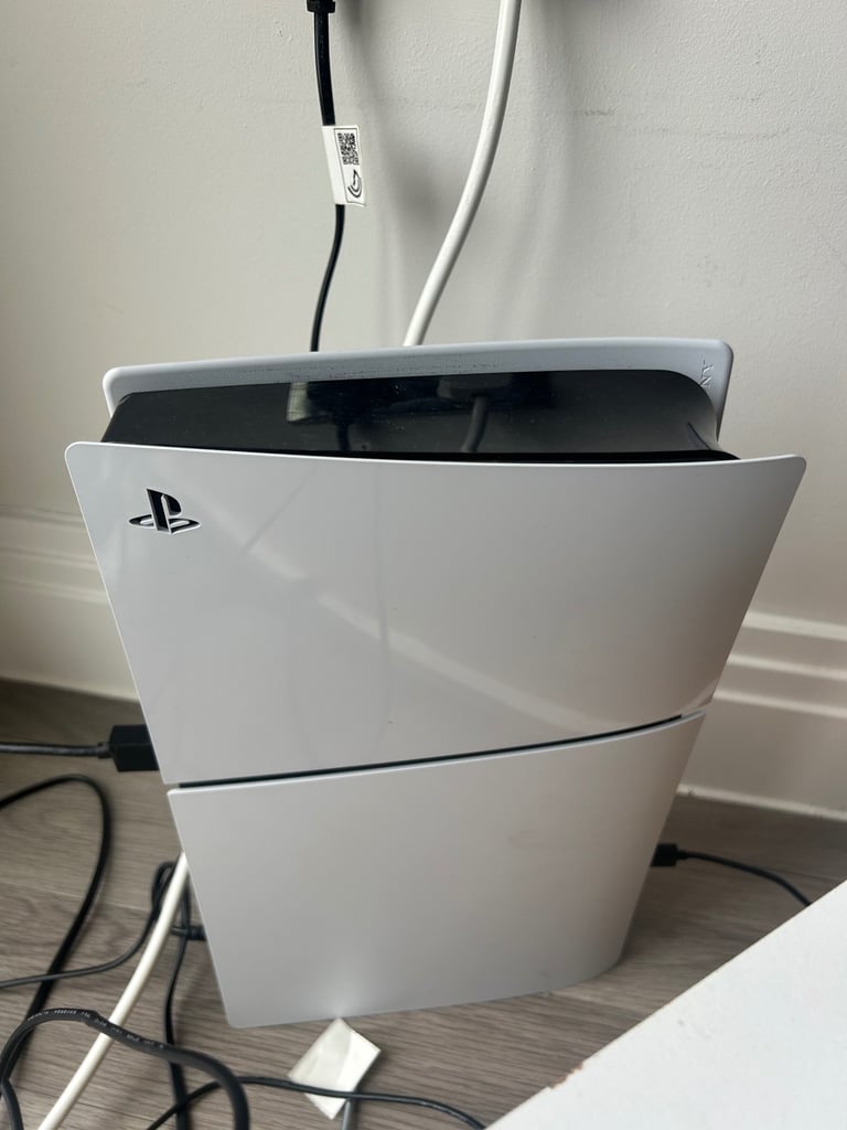 PlayStation 5 console slim 1TB