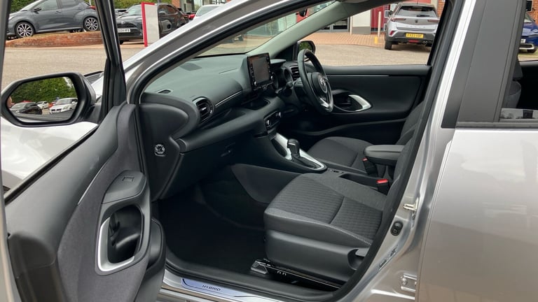2023 Toyota Yaris 1.5 Hybrid Design 5dr CVT Hybrid Hatchback Hatchback Hybrid Automatic