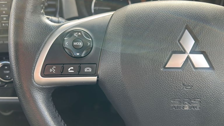 2016 Mitsubishi Outlander 2.3L GX 4 DI-D SUV 5dr Diesel Manual Euro 6 (147 bhp) SUV Diesel Manual