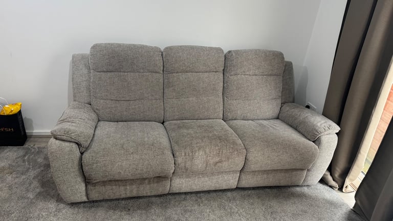Phoenix 3 Seater Electric Power Recliner- Oatmeal Fabric