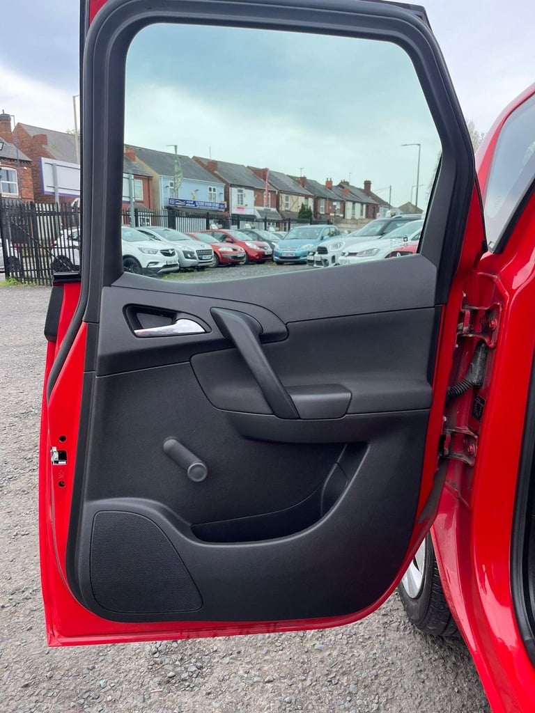 2014 Vauxhall Meriva 1.4i Exclusiv Euro 6 5dr Petrol