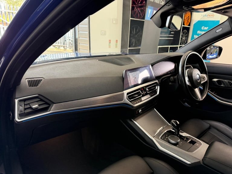2021 BMW 3 Series 2.0 330e 12kWh M Sport Touring Auto Euro 6 (s/s) 5dr Estate PETROL/ELECTRIC Aut...